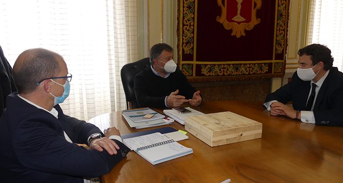 CEOE-Cepyme Cuenca y Ayuntamiento de Cuenca analizan detalles para seguir atrayendo empresas a la ciudad 1 CEOE-Cepyme Cuenca y Ayuntamiento de Cuenca analizan detalles para seguir atrayendo empresas a la ciudad