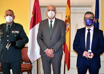 El alcalde de Motilla del Palancar recomienda a sus vecinos autoconfinarse en casa ante el avance de la cepa británica del covid El alcalde de Motilla del Palancar recomienda a sus vecinos autoconfinarse en casa ante el avance de la cepa británica del covid