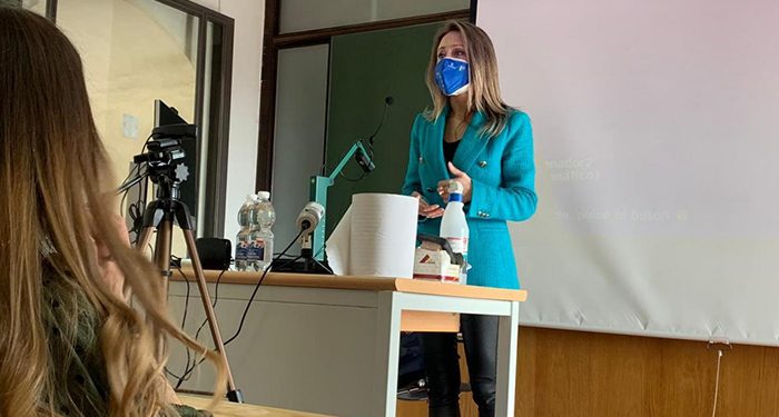 El Gobierno de Castilla-La Mancha acerca el funcionamiento y las políticas de la Unión Europea a los alumnos de la UCLM