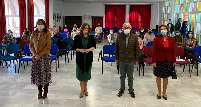 El Gobierno regional favorece la autonomía y la igualdad real de las mujeres con medidas para su incorporación social y económica