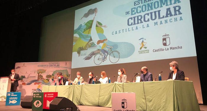 El Gobierno regional presenta la ‘Estrategia de Economía Circular de Castilla-La Mancha Horizonte 2030’, para consolidar una región competitiva, descarbonizada y resiliente 1 El Gobierno regional presenta la ‘Estrategia de Economía Circular de Castilla-La Mancha Horizonte 2030’, para consolidar una región competitiva, descarbonizada y resiliente