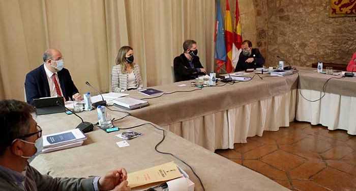 El Gobierno regional ratifica su compromiso con Sigüenza 1 El Gobierno regional ratifica su compromiso con Sigüenza