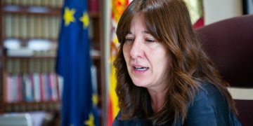 El Gobierno regional reafirma su disposición a favorecer iniciativas que faciliten que las mujeres encuentren empleo o creen su propia empresa