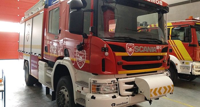 Desalojados 260 vecinos de varios edificios de Azuqueca tras la explosión de un coche en un garaje 1 El Grupo Popular desvela el curioso caso del nuevo camión de bomberos del CEIS de Guadalajara sin parque ni bomberos