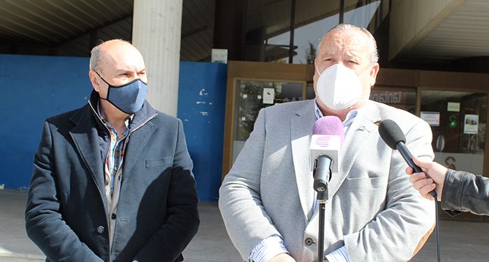 El PP recuerda que Page sigue “sin pedir disculpas” a los sanitarios tras acusarlos de hacer vídeos y asegurar que había respiradores “cuando no era cierto”