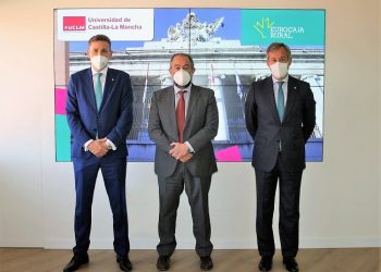 Eurocaja Rural y la UCLM asientan su colaboración para contribuir al desarrollo de la región