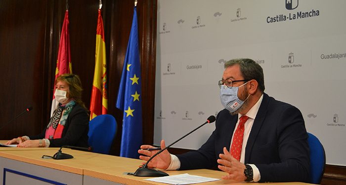 Eusebio Robles anima a 79 centros residenciales de Guadalajara a que se acojan a las ayudas de la Junta para actualizar sus recursos