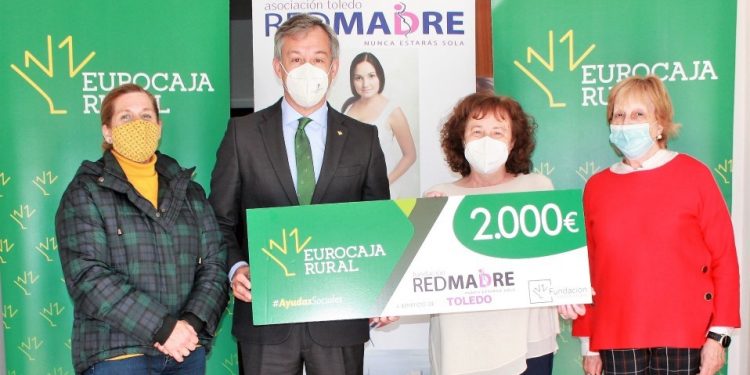 Fundación Eurocaja Rural premia el proyecto de Red Madre que ofrece alimentos y bienes de primera necesidad a madres y recién nacidos