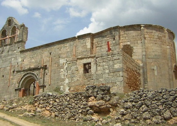 Inician una recogida de firmas para salvar la iglesia templaria abandonada de la Asunción en Villaescusa en Guadalajara