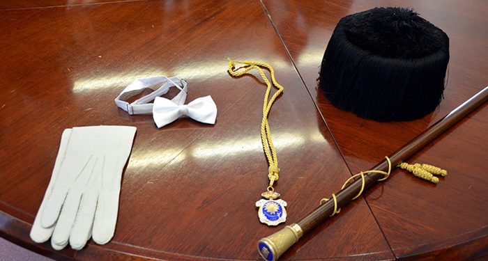 Julián Garde será investido rector de la UCLM el día 26 de marzo en el Campus de Ciudad Real 1 Julián Garde será investido rector de la UCLM el día 26 de marzo en el Campus de Ciudad Real