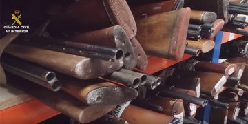 La Guardia Civil de Guadalajara reduce a chatarra 589 armas de fuego, blancas y prohibidas