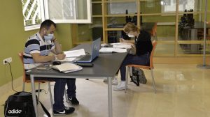La UCLM concede 233 ayudas a estudiantes en situaciones de dificultad económica