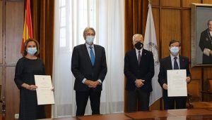 La Universidad de Alcalá entrega un donativo a Cáritas Diocesana recaudado entre la comunidad universitaria