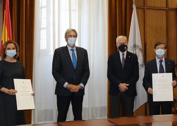 La Universidad de Alcalá entrega un donativo a Cáritas Diocesana recaudado entre la comunidad universitaria