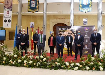 La XL Feria Apícola abre sus puertas con más de 80 expositores