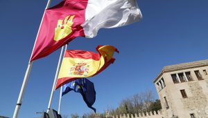 Luto en las Cortes de Castilla-La Mancha por la muerte de su expresidente Fernández Vaquero, al que homenajearán con un acto este jueves