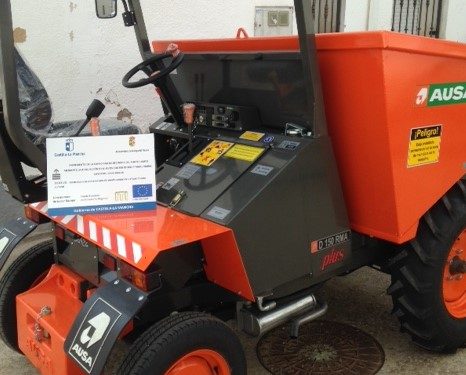 Málaga del Fresno adquiere un dumper y nuevos contenedores para aumentar la capacidad del punto limpio