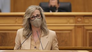 Merino exige a Page que salga del Palacio de Fuensalida y ‘pise el campo’ para comprobar que los daños provocados por los conejos necesitan medidas urgentes