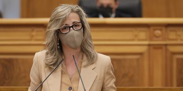 Merino exige a Page que salga del Palacio de Fuensalida y ‘pise el campo’ para comprobar que los daños provocados por los conejos necesitan medidas urgentes