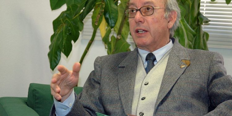 La UCLM lamenta la muerte del catedrático emérito Miguel Panadero, un hombre vinculado a la institución desde que se creó 1 Miguel Panadero