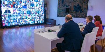 Page valora el diálogo y la voluntad de pacto para gobernar en Castilla-La Mancha con “perspectiva y estabilidad”
