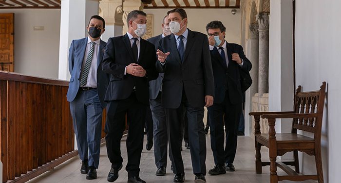 España solicitará a la Comisión fondos extraordinarios para hacer frente a las dificultades del sector vitivinícola