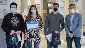 Alumnos de la Escuela Superior de Ingeniería Informática obtienen un puesto destacado en la Google Hash Code 2021