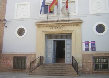 Cuatro centros educativos de Cuenca y siete de Guadalajara participan en la actividad de sensibilización en materia de igualdad “Leer el Quijote con gafas violeta”