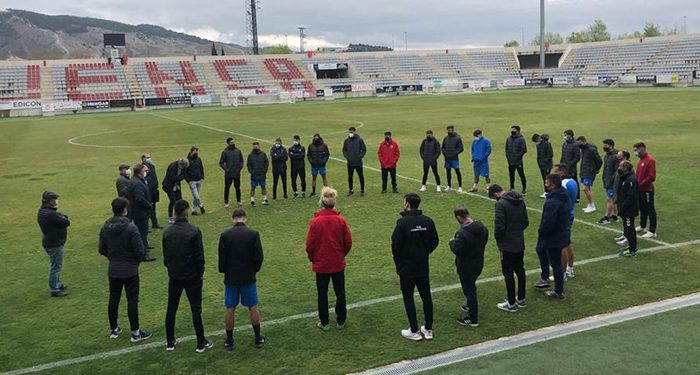 Dolz traslada su apoyo al Conquense ante los próximos partidos “vitales” que van a disputar