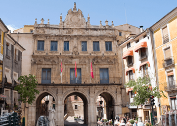 El Ayuntamiento de Cuenca invita a hosteleros y restaurantes a sumarse a la Guía de Bienvenida para el alumnado del Centro Nacional de Estudios Penitenciarios 5 El Ayuntamiento de Cuenca adjudica las obras del POS 2020 para acondicionar la calle Trashumancia del barrio de Tiradores