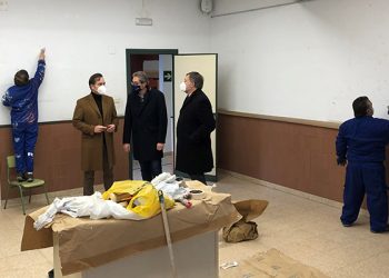 El Ayuntamiento de Cuenca aprueba la contratación de diez personas dentro del proyecto Recual para operaciones de mantenimiento en los colegios de la capital 4 El Ayuntamiento de Cuenca aprueba la contratación de diez personas dentro del proyecto Recual para operaciones de mantenimiento en los colegios de la capital