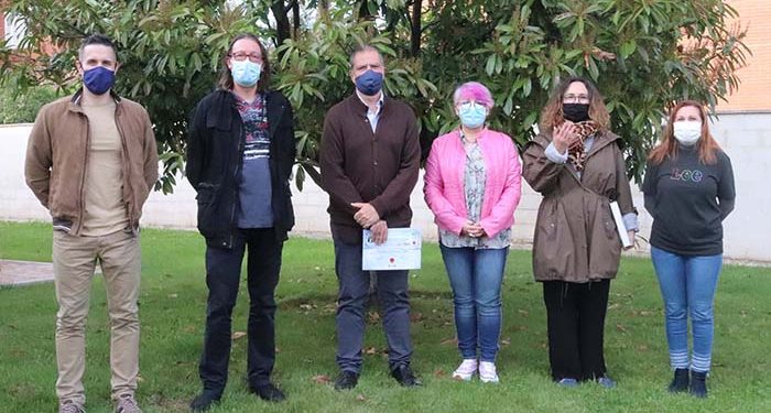 El cabanillero Fernando Hernández gana el I Concurso de Microrrelatos «Cuento con Arte» 1 El cabanillero Fernando Hernández gana el I Concurso de Microrrelatos «Cuento con Arte»