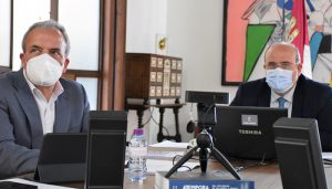 El Gobierno de Castilla-La Mancha abordará la elaboración del ‘Mapa Regional de Fosas’ con la Universidad regional