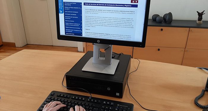 El Gobierno regional aprueba una Carta de Servicios de Contratación Electrónica y Registros para avanzar en la administración digital