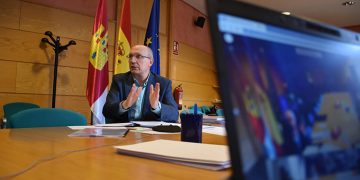El Gobierno regional invita a las diputaciones a sumarse a una agenda común que aúne las medidas contra la despoblación