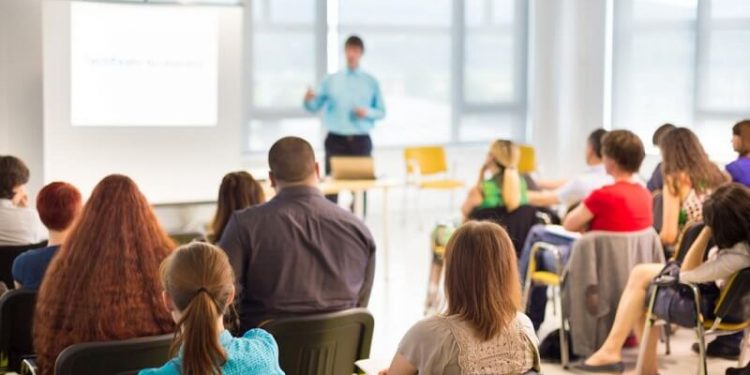 El Gobierno regional publica la baremación provisional del proceso de admisión del curso 202122 con un total de 55.391 solicitudes