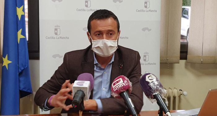 El Gobierno regional traslada a los agentes sociales su compromiso en la lucha contra el cambio climático