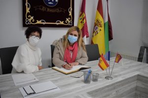 El Gobierno regional y el Ayuntamiento de La Pesquera acometen la modernización y mejora del centro educativo de la localidad