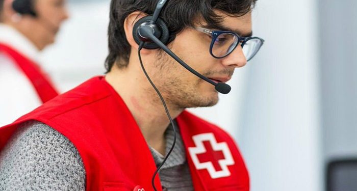 El impacto emocional persistirá más allá del final de la pandemia..., y Cruz Roja Cuenca recuerda que tiene el servicio “Cruz Roja te escucha” 1 El impacto emocional persistirá más allá del final de la pandemia..., y Cruz Roja Cuenca recuerda que tiene el servicio “Cruz Roja te escucha”