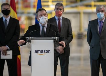 El presidente regional anuncia la instalación de una nueva empresa en Chiloeches gracias a la captación de inversión extranjera
