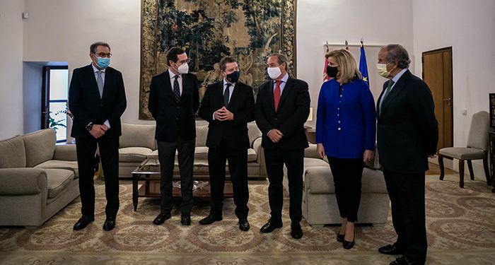 Fundación CEOE, CECAM y la Comunidad de Castilla-La Mancha firman el acuerdo de adhesión al ‘Plan Sumamos. Salud+Economía’