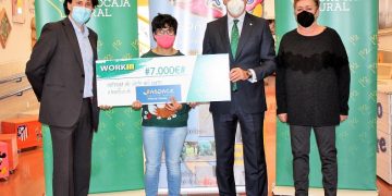 Fundación Eurocaja Rural entrega 7.000 euros a APACE Toledo para favorecer la inserción laboral de personas con parálisis cerebral