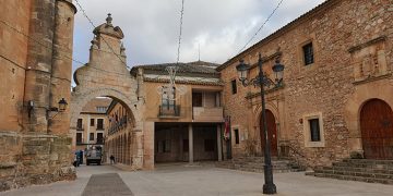 Dos sentencias judiciales absuelven a la alcaldesa de San Clemente del delito de violación de secreto por funcionario