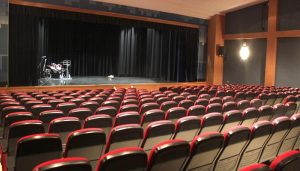 La Casa de la Cultura de Cabanillas alza de nuevo el telón para los meses de abril y mayo