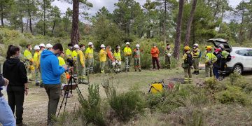 La Escuela Técnica Superior de Ingenieros Agrónomos y de Montes forma en el proyecto “Plantando Cara al Fuego”