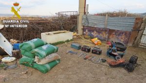 La Guardia Civil de Cuenca detiene a tres personas por robos en naves agrícolas de Villalba del Rey