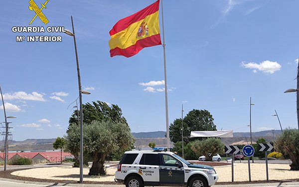 La Guardia Civil investiga a una persona y detiene a otras 4 en Azuqueca de Henares por robo con violencia e intimidación, detención ilegal y apropiación indebida