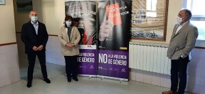 La Subdelegación del Gobierno de Guadalajara lleva a los centros educativos una exposición de carteles de campañas contra la violencia de género