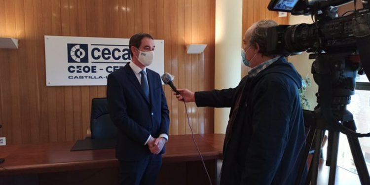 Los datos de la EPA reflejan un descenso de 7.800 ocupados, que sería mayor de no contar con los ERTE 1 Los datos de la EPA reflejan un descenso de 7.800 ocupados, que sería mayor de no contar con los ERTE