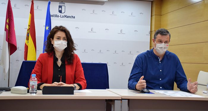 Más de un centenar de personas participan en el Foro Técnico de Prevención de Riesgos Laborales en el sector logístico organizado por el Gobierno regional